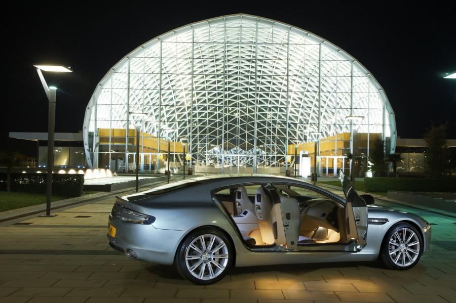  Aston Martin Rapide 2010 года  (фото 105 из 190)
